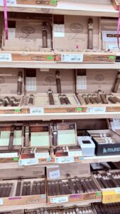 JM Cigars - Padron, Ashton, Arturo Fuentes, Oliva, Liga Privada