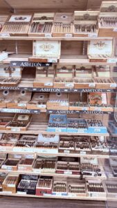 JM Cigars - Padron, Ashton, Arturo Fuentes, Oliva, Liga Privada